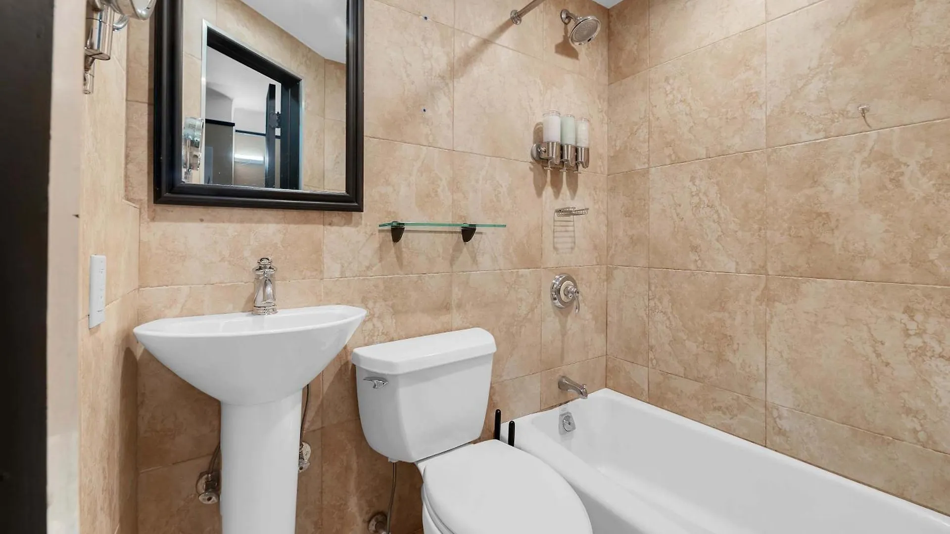 Stylish 2Br Apartment In The Heart Of The City With Gym New York USA